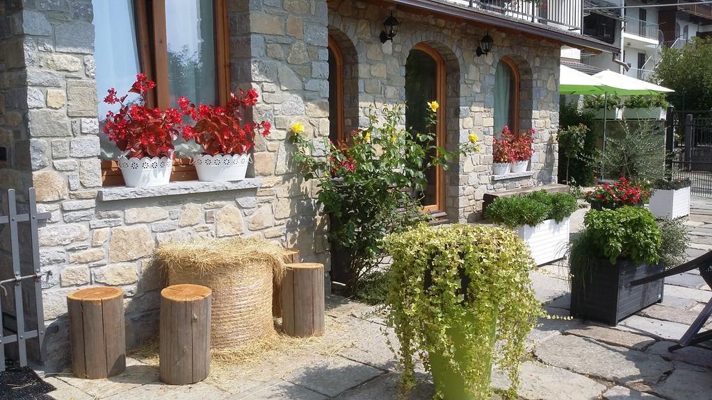 La Stella Delle Alpi Hotel Vico Canavese Bagian luar foto